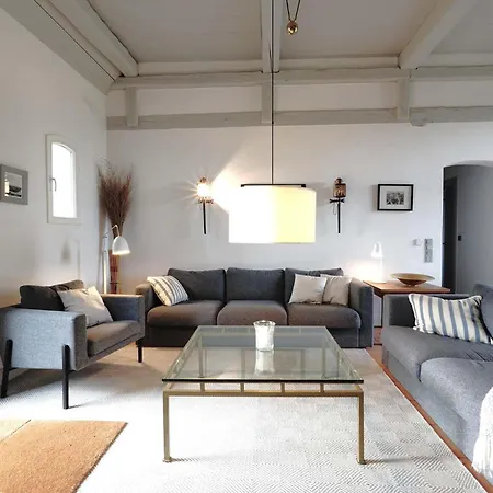 Alter Weidenhof Holiday home *